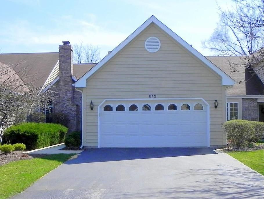 1st image of 812 Gosselin Cir