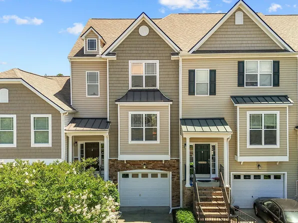 711 Keystone Park Dr #27, Morrisville, NC 27560