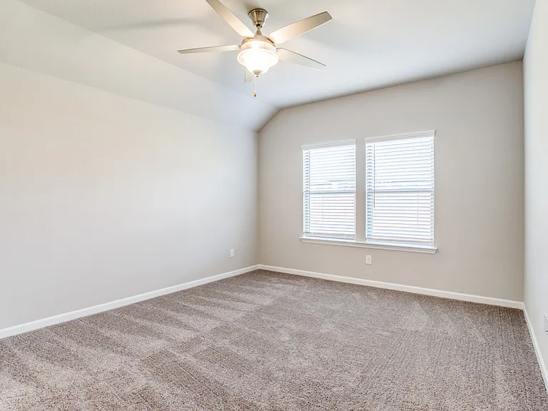 313 Ember Cir — Photo 21