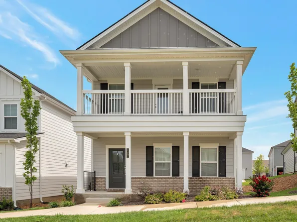 1451 Japonica Aly, Hermitage, TN 37076