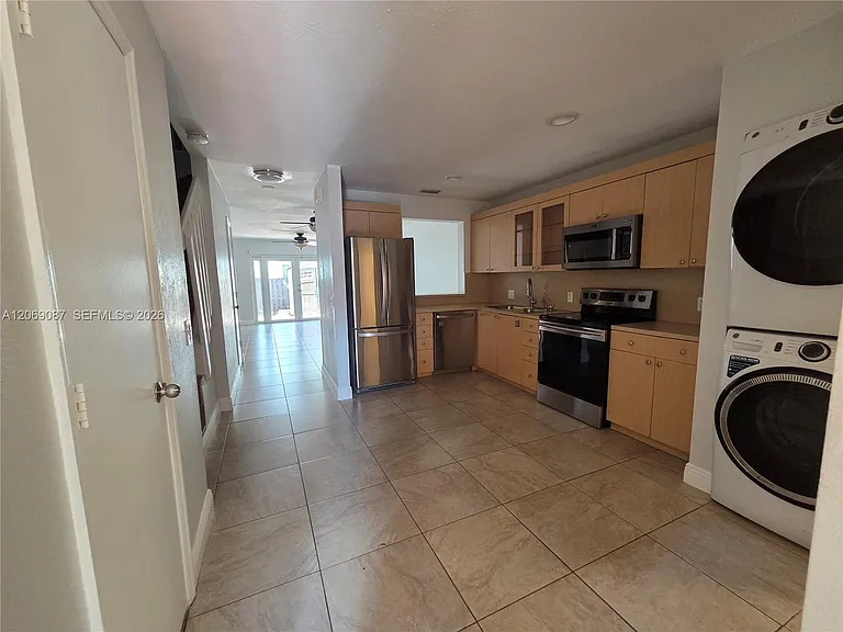 12025 S Las Palmas Dr #12025 — Photo 6