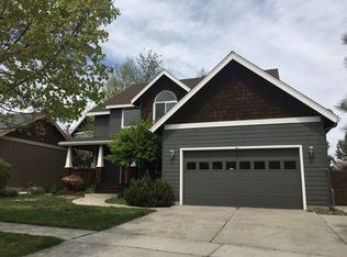 20630 Sierra Dr, Bend, OR 97701