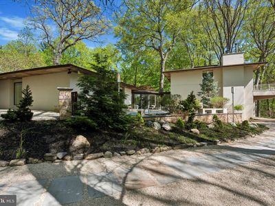 4126 Apalogen Rd, Philadelphia, PA, 19129
