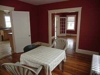 3rd image of 135 Brooks Ave