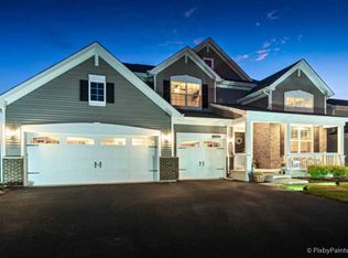 8959 Sawyer St, Huntley, IL 60142