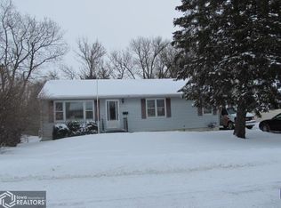 309 S Elm St, Carroll, IA 51401