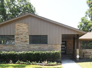10622 Royalwood Dr, Dallas, TX 75238