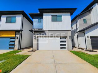 33111 Oak Heights Pl, Magnolia, TX 77354