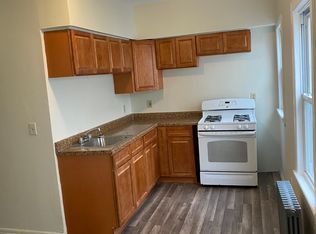 310 S 4th Ave #1A, Mount Vernon, NY 10550