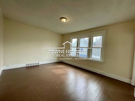 2nd image of 499 Fargo Ave