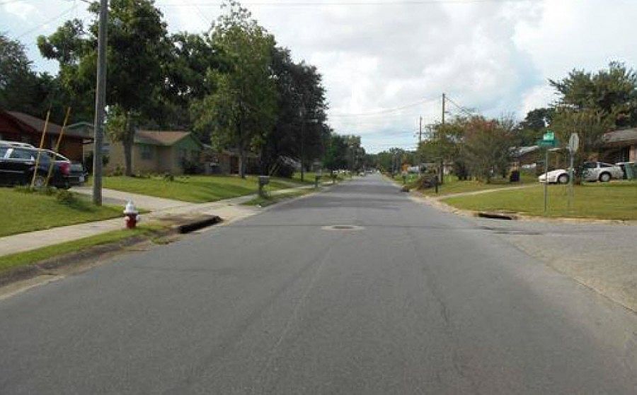 2nd image of 4426 Monpellier Dr