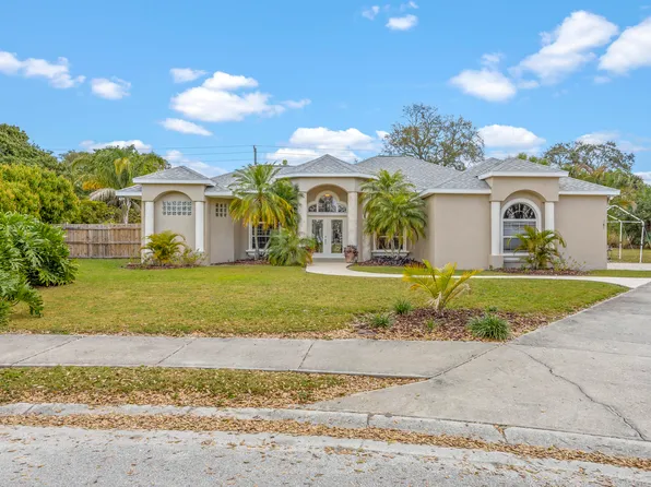 185 Pinta Cir, Merritt Island, FL 32953