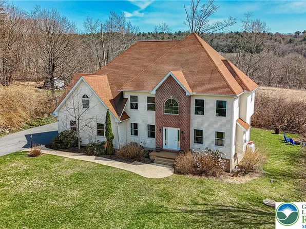 2510 Rising Hill Dr, Saylorsburg, PA 18353