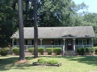 1102 Bennett Cir, Holly Hill, SC 29059
