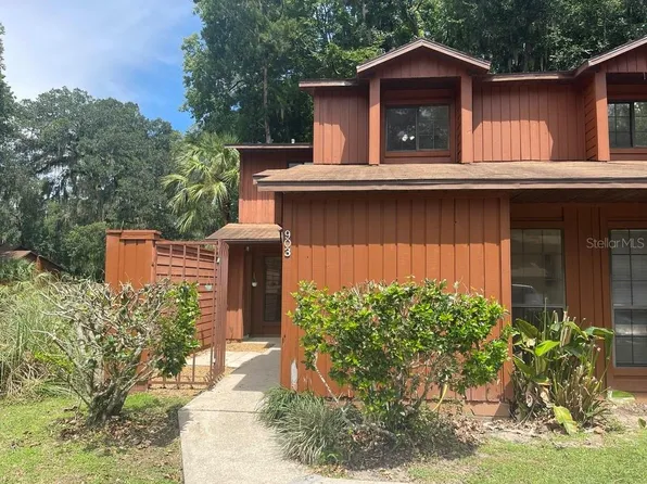 903 SW 55th Ter, Gainesville, FL 32607