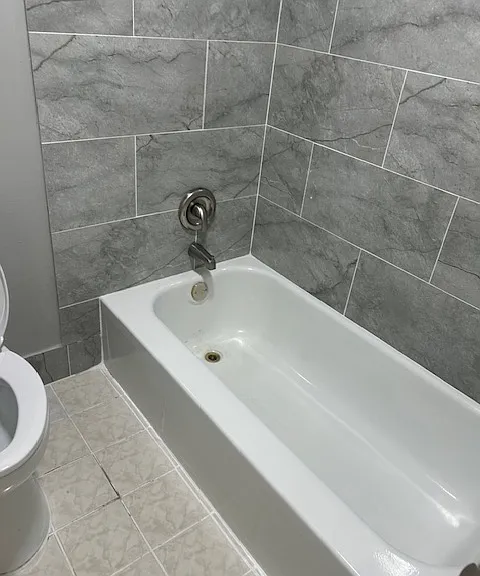2528 Waterbury Dr #1106 — Photo 2