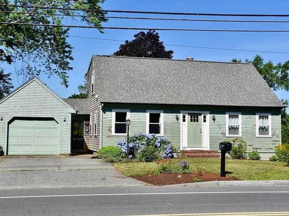 317 Slocum Rd, Dartmouth, MA 02747