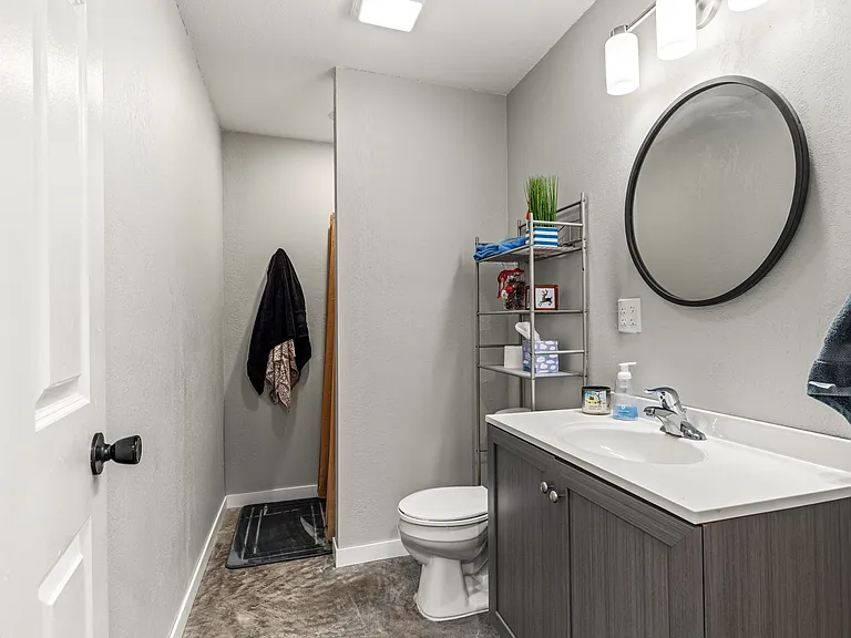 Panorama Rd — Photo 38