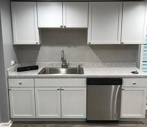 3rd image of 538 W 46th St #1