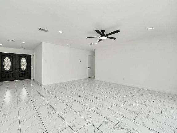 5th image of 1418 San Sebastian Ln