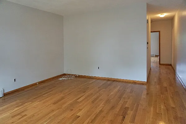 150 Brown St #1L — Photo 9