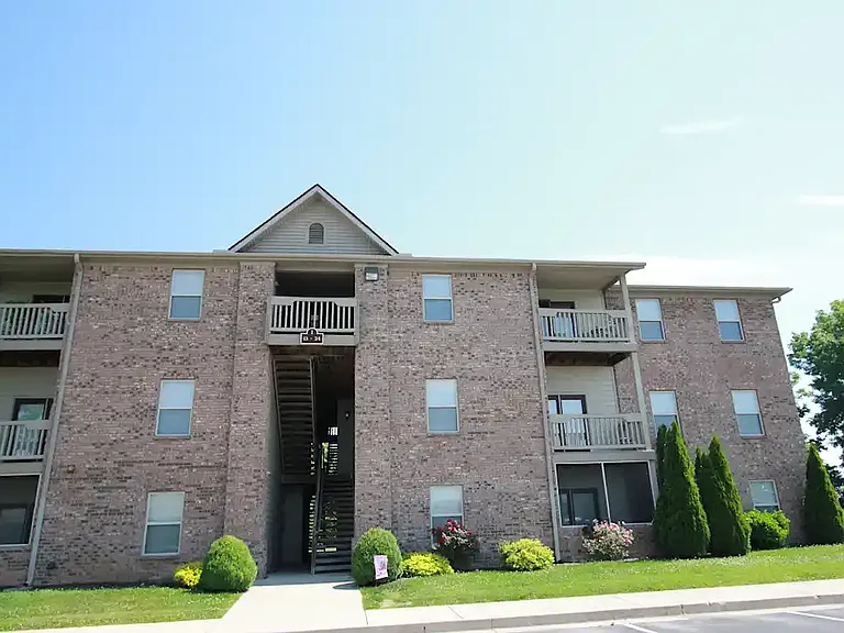 Providence Hill Apartments — Photo 1