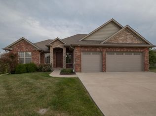 4402 Ryefield Ct, Columbia, MO 65203