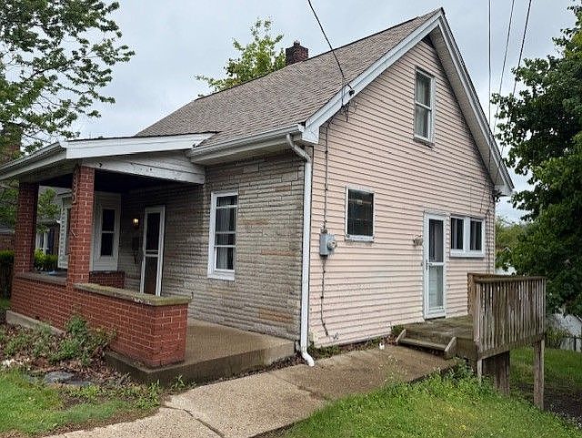 2nd image of 1109 Brandt St