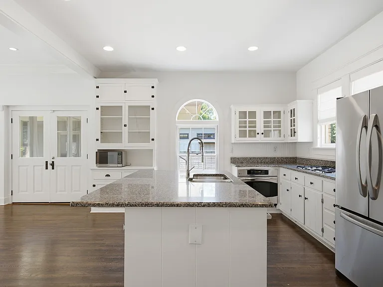 227 Carden Ave — Photo 25