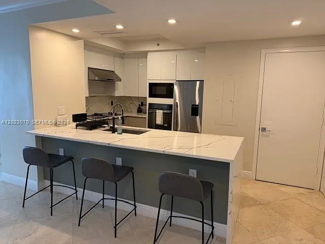 3400 SW 27th Ave #1105 — Photo 8
