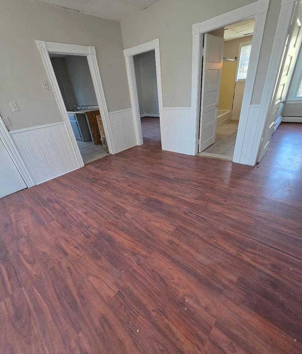 3 bed, 1400 sqft, $1,735 — Photo 3