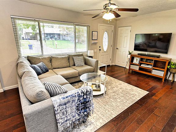 5th image of 753 Dace Ln