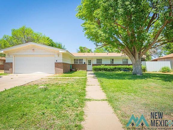 2nd image of 16 Forest Dr