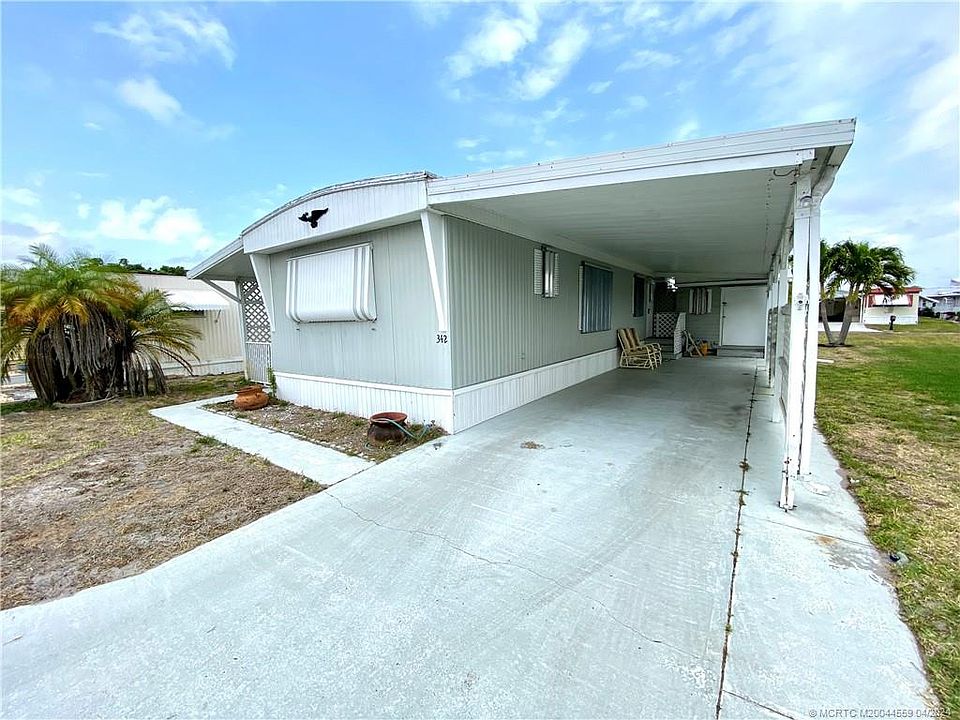 1st image of 342 NE Tropicalia Ln