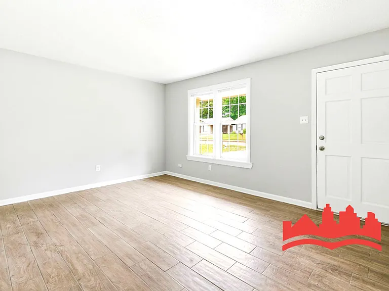 5293 Beaverton Dr — Photo 8