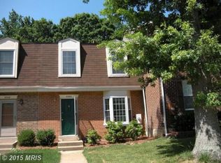 8926 Shamrock Ct, Springfield, VA 22152