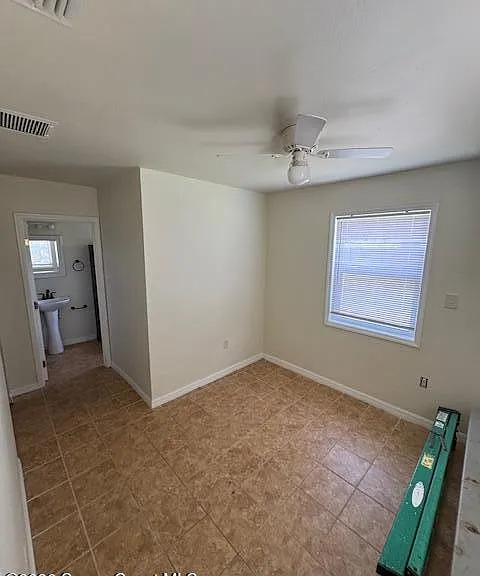 1630 Agnes Ave SE — Photo 13