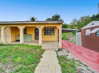 550 SE 3rd St, Hialeah, FL 33010