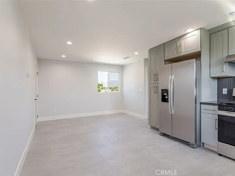 13768 1/2 Judd St — Photo 8