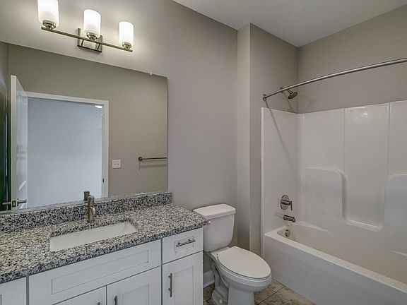 3rd image of 1510 Bainbridge St #210