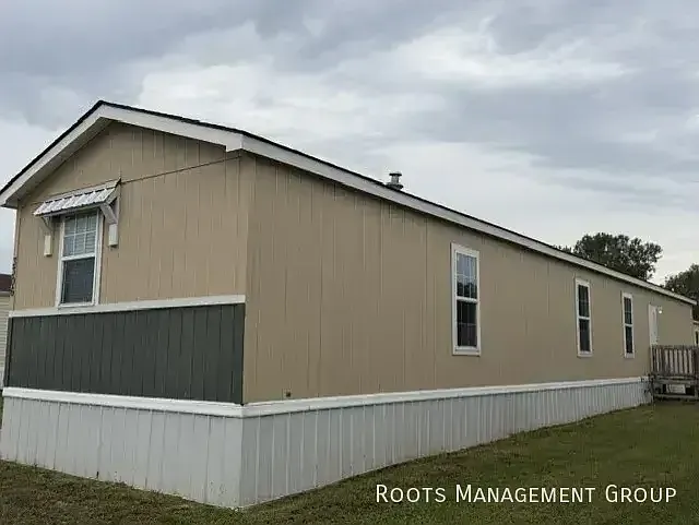 3 Bed 2 Bath Home Available for Lease at Cedar Creek - Apply Now! — Photo 3