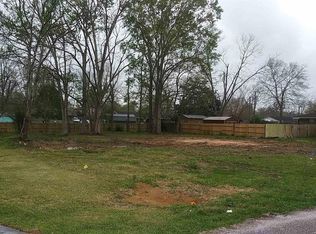 620 E Myrtle Ave, Foley, AL 36535