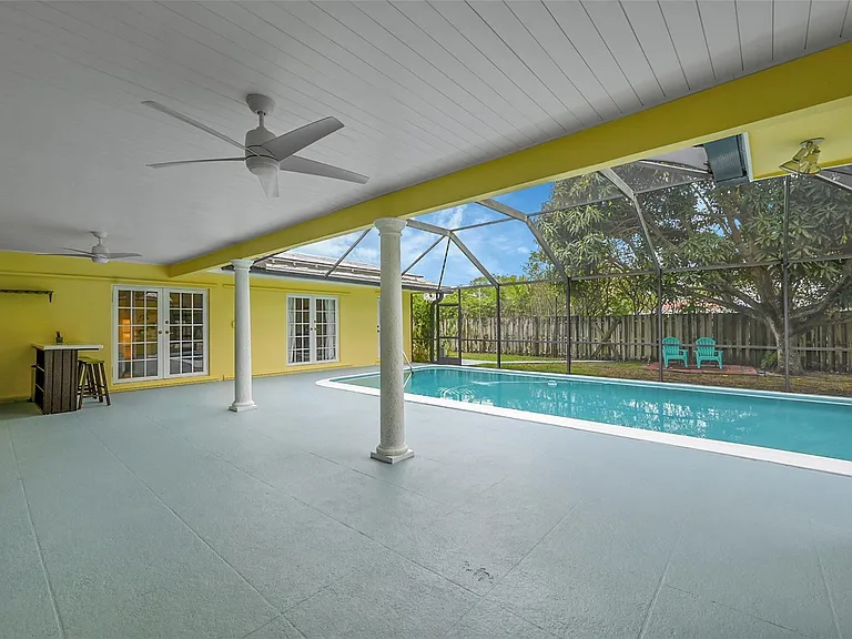 1480 SW 66th Ter — Photo 50