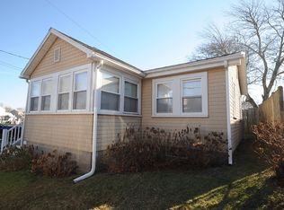 1 Circle Dr, Wareham, MA 02571