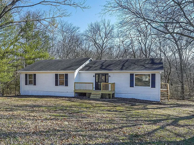 210 Elliott Ct — Photo 26