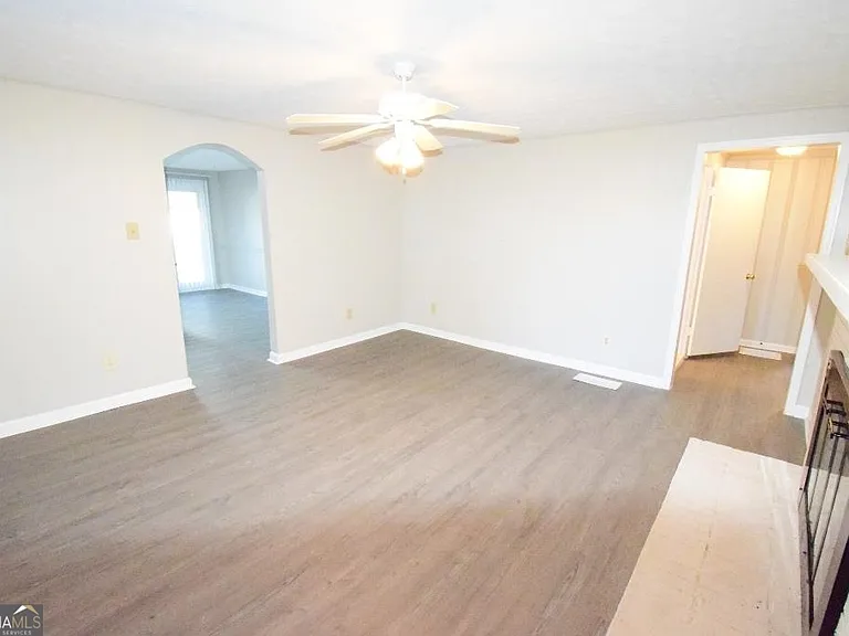 2625 Sharpsburg McCullum Rd — Photo 6