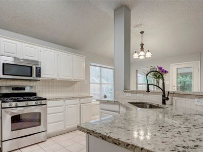 3205 Athens Dr, Corinth, TX, 76210