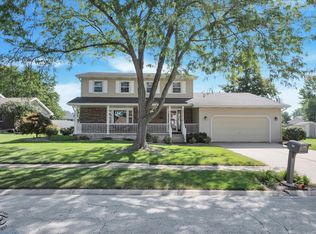1354 Mill Pond Rd, Bourbonnais, IL 60914