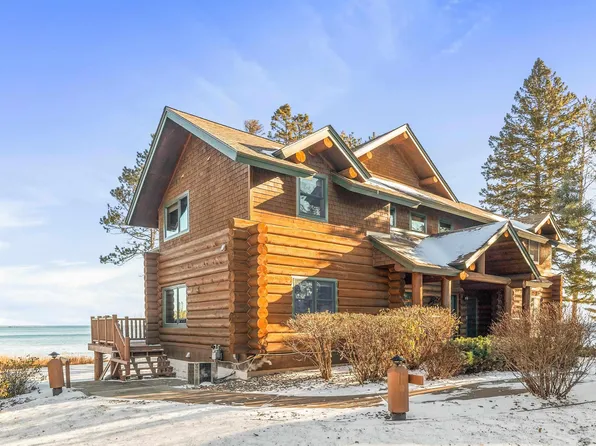 2826 Highway 61 #400, Two Harbors, MN 55616