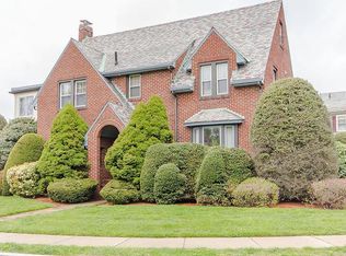 70 Traincroft, Medford, MA 02155